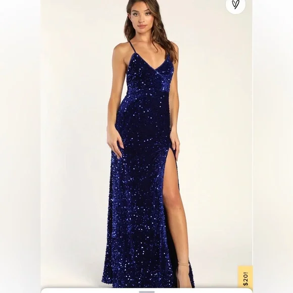 royal blue dress with sequins Royal Blue Sequins Short Prom Dress Halter Neck Sparkly Homecoming Dre –  SheerGirl main image 0